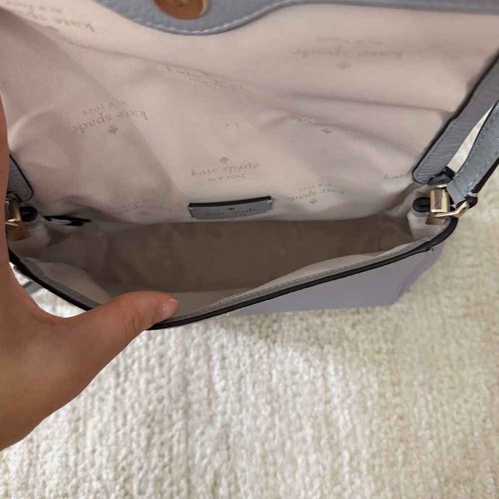 Kate Spade Grey Leila Pebbled Leather Crossbody Bag - Picture 5 of 8